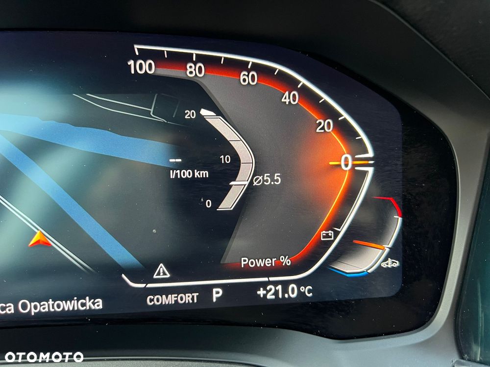 BMW Seria 3 320d mHEV - 12