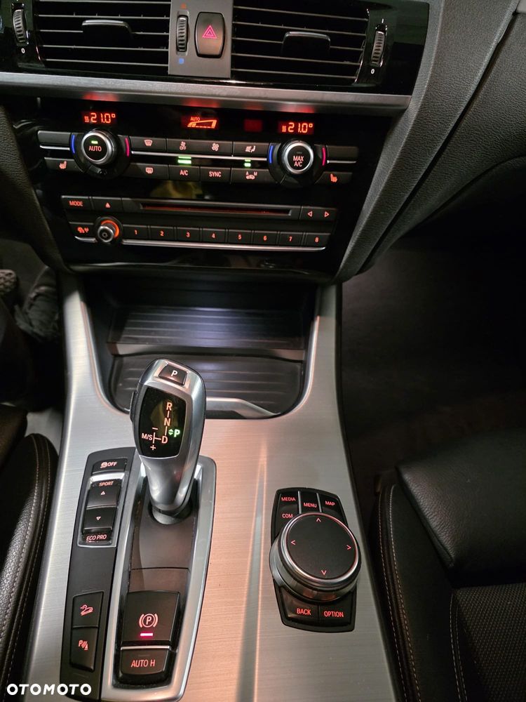 BMW X3 xDrive20d - 14