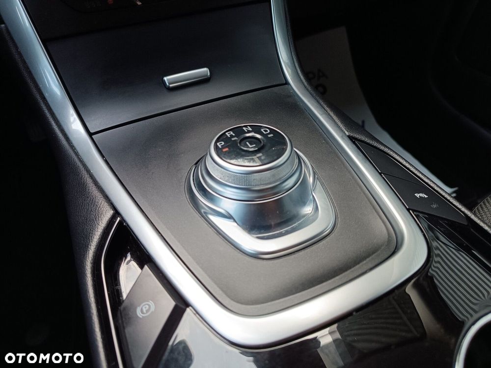 Ford S-Max 2.5 Hybrid Titanium CVT - 24