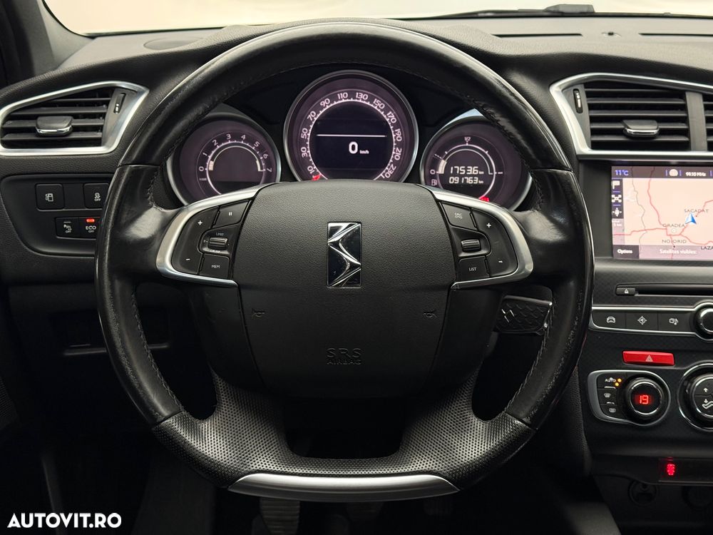 Citroën DS4 PureTech 130 Stop&Start SoChic - 8