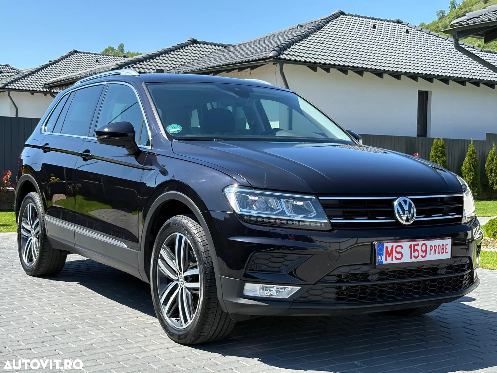 Volkswagen Tiguan 2.0 TDI 4Mot DSG Comfortline - 11