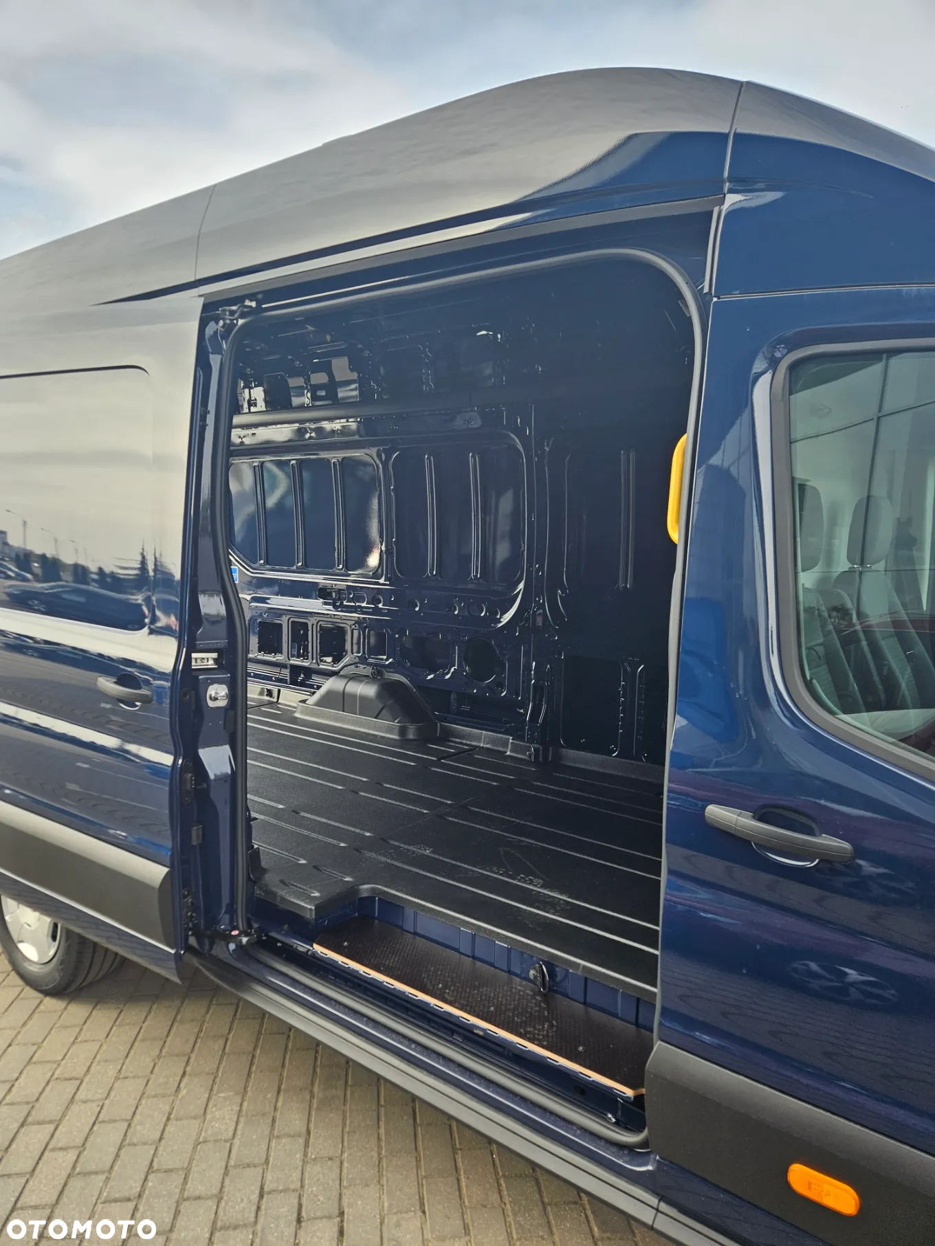 Ford Transit Trend VAN L4H3 2.0 EcoBlue 165 KM HDT6 A10 RWD - 9