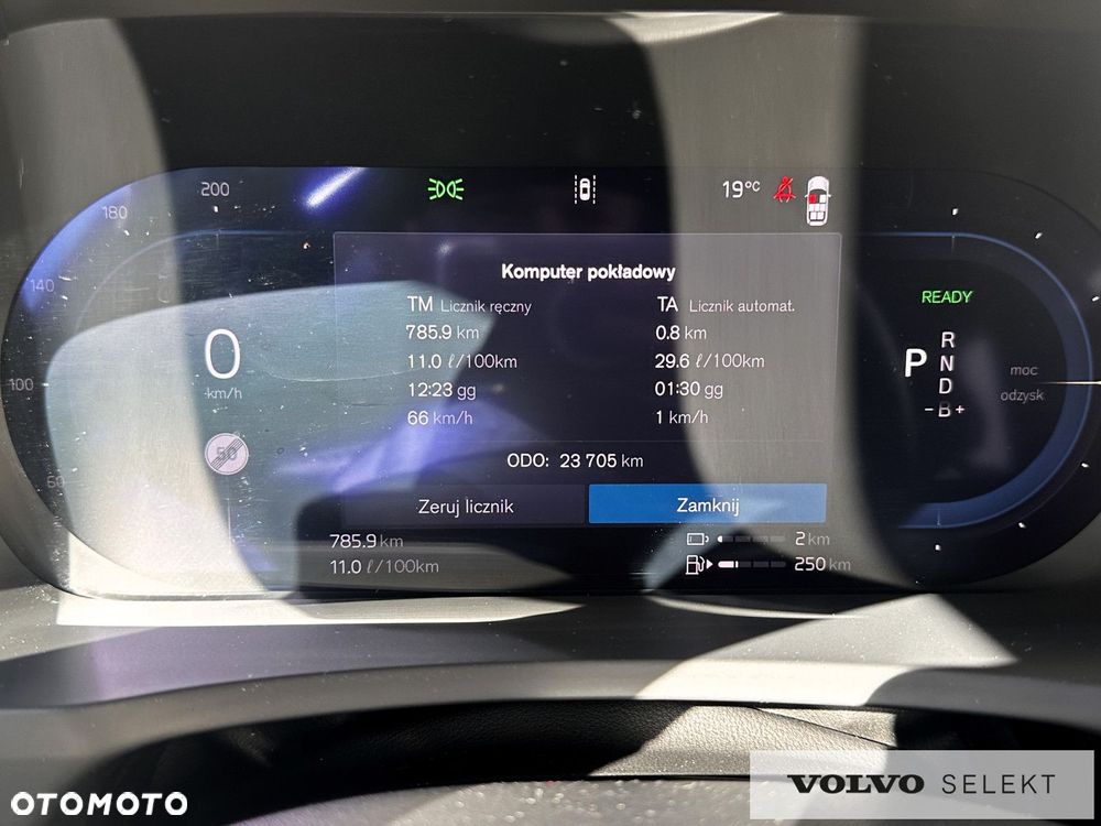 Volvo XC 90 - 23
