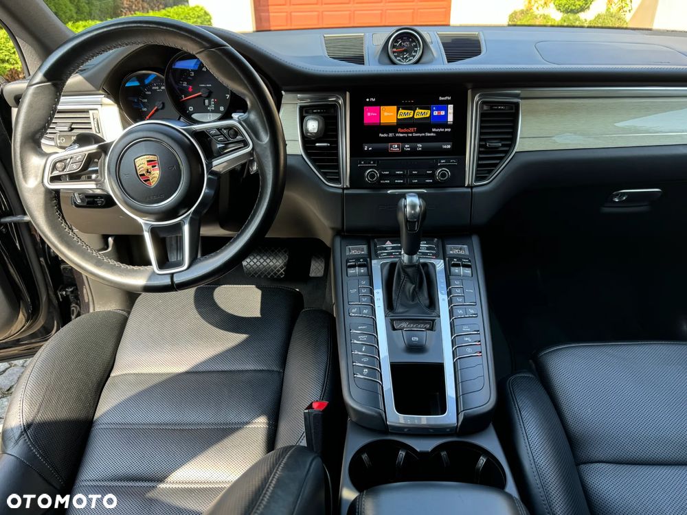 Porsche Macan - 13