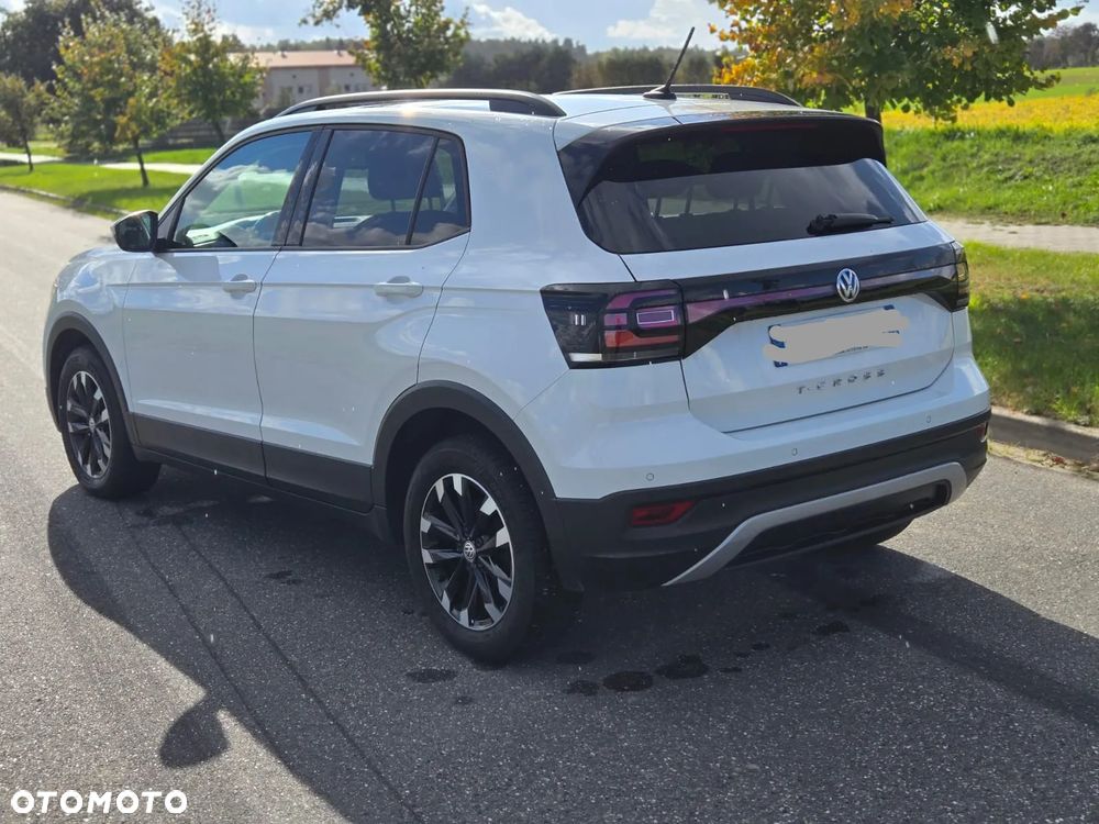 Volkswagen T-Cross - 3