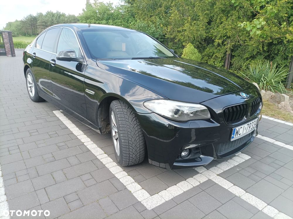 BMW Seria 5 525d xDrive - 3