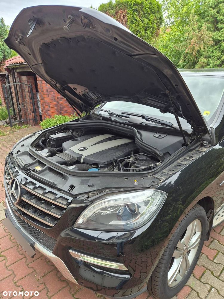 Mercedes-Benz ML - 27