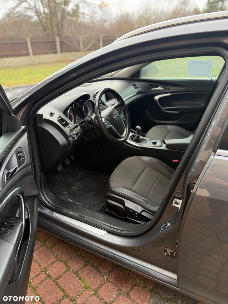 Opel Insignia 2.0 CDTI - 8