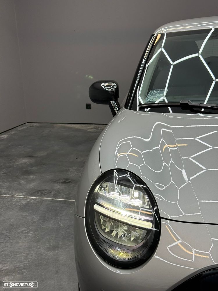 MINI 3 Portas Cooper SE Classic - 4