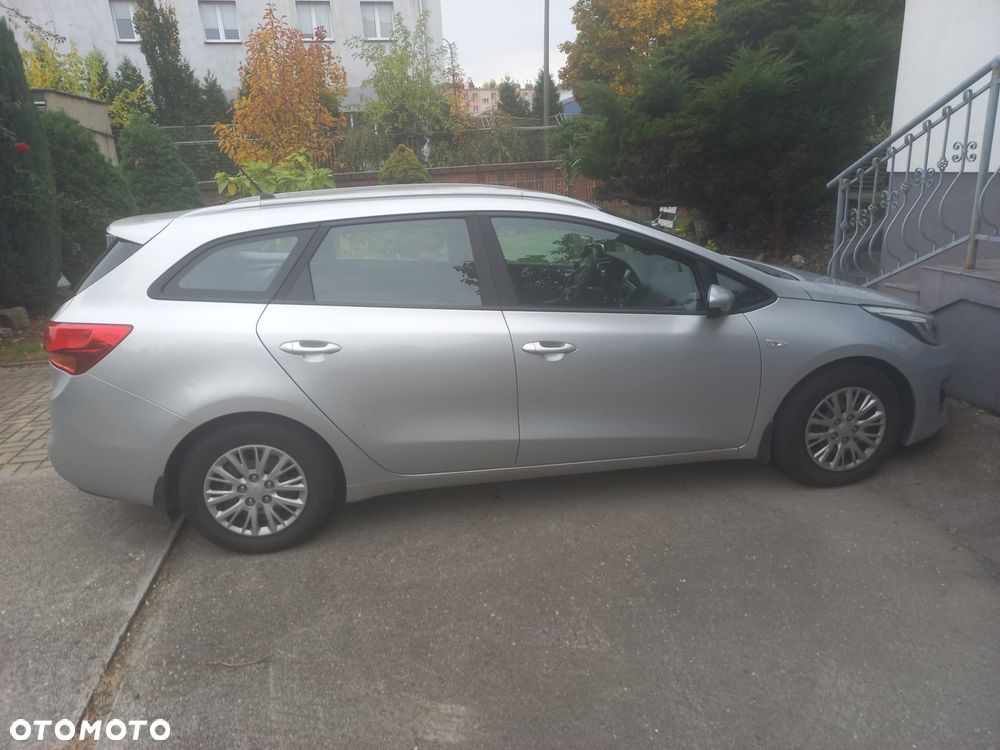 Kia Ceed - 3