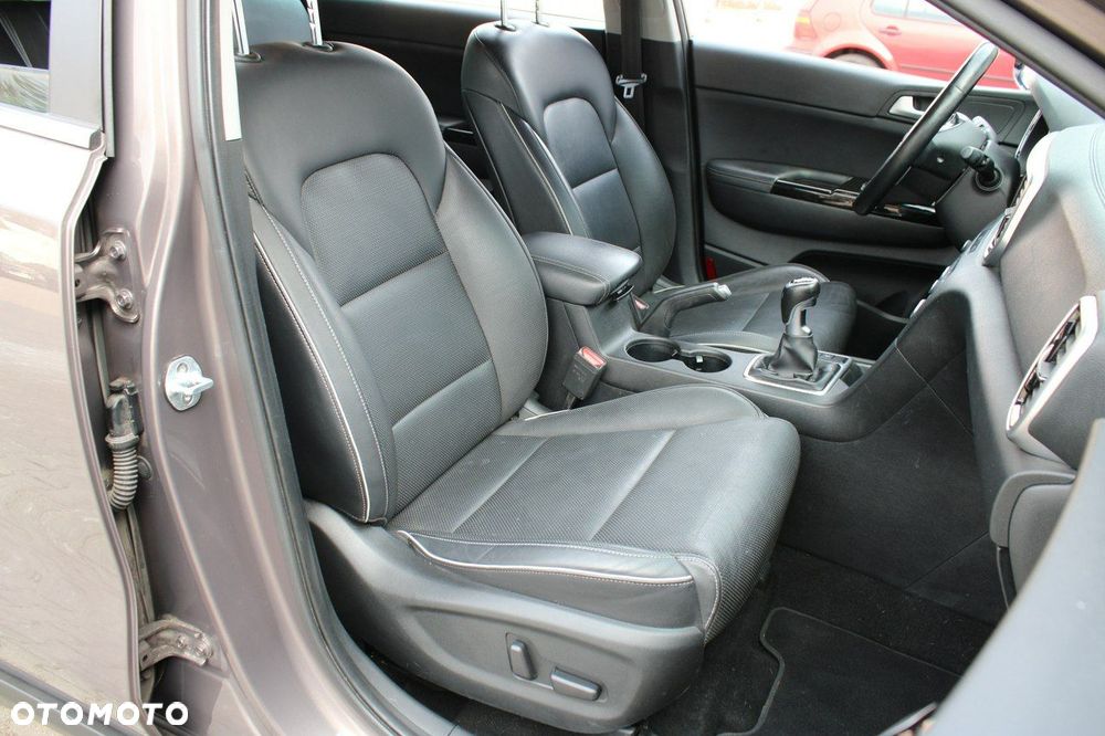 Kia Sportage 1.6 GDI 2WD SPIRIT - 9