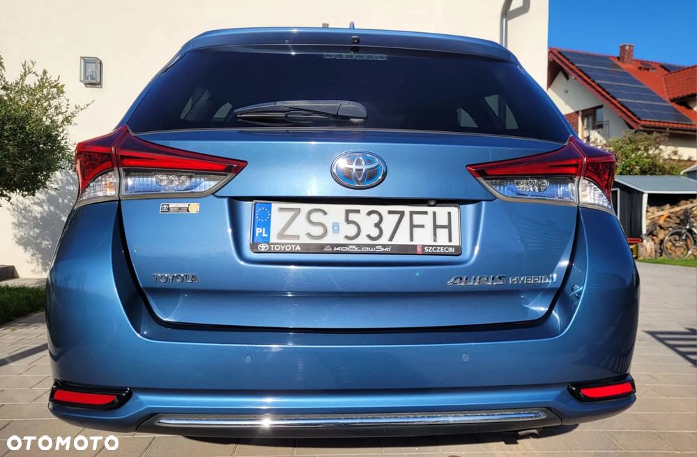 Toyota Auris 1.8 HSD Luna - 10