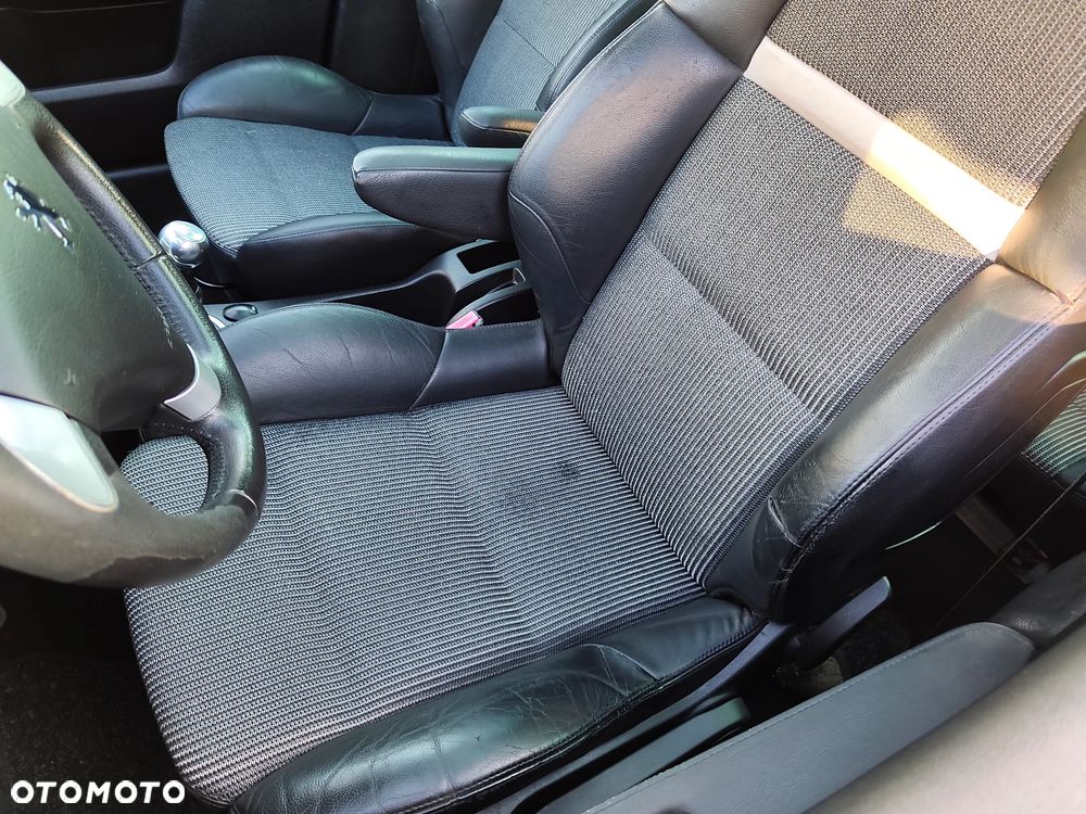 Peugeot 307 SW 140 Platinum - 11