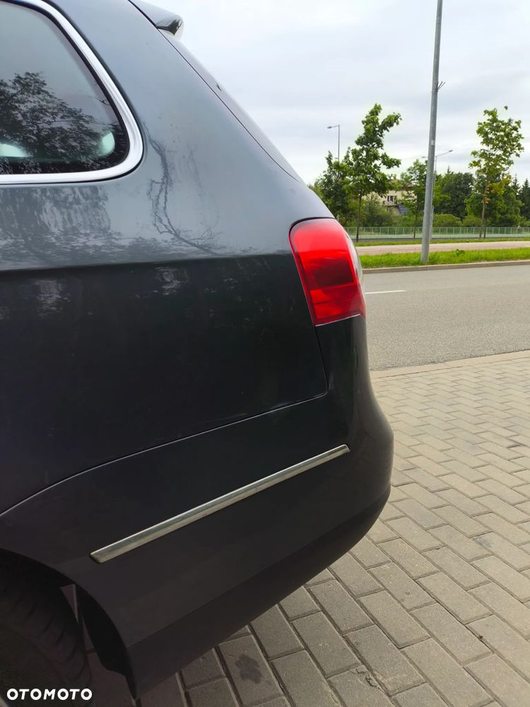 Volkswagen Passat 1.9 TDI Comfortline - 6