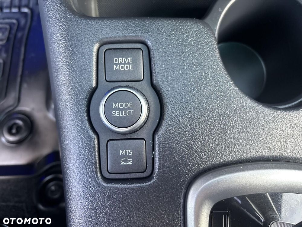 Toyota Hilux 2.8 D-4D mHEV Double Cab Executive 4x4 - 29