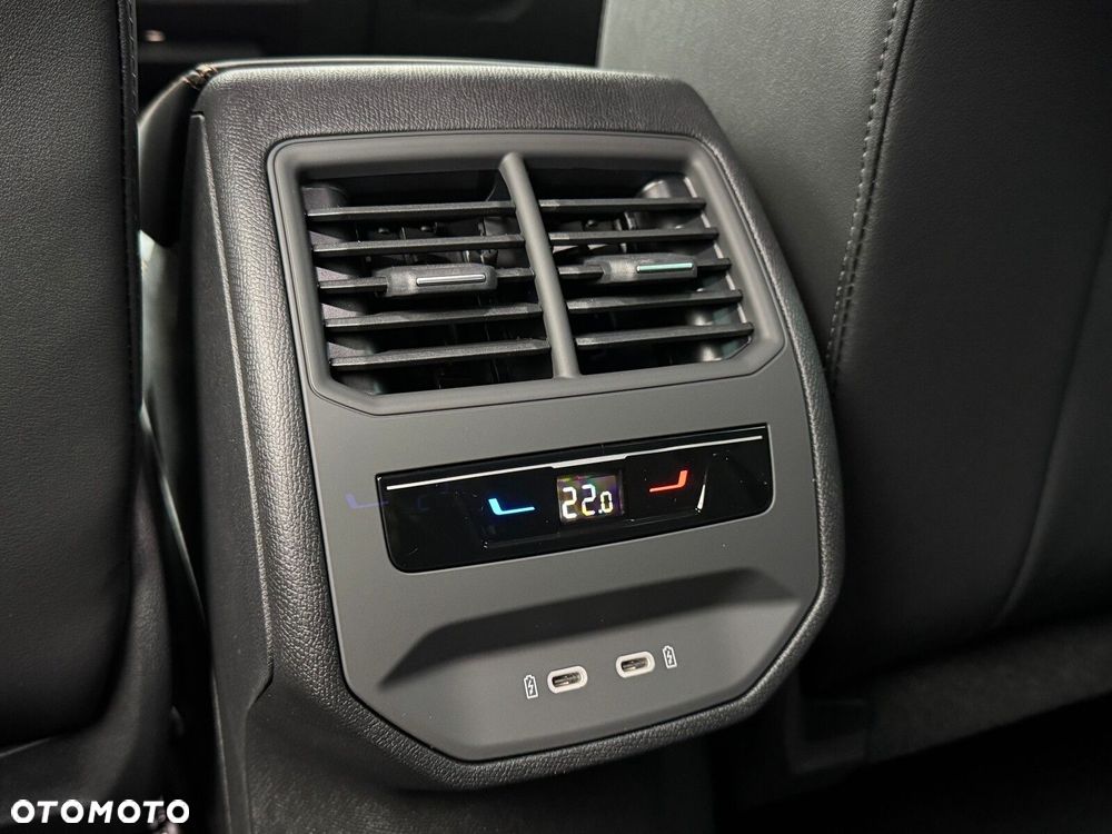 Cupra Formentor 1.5 eTSI mHEV DSG - 39