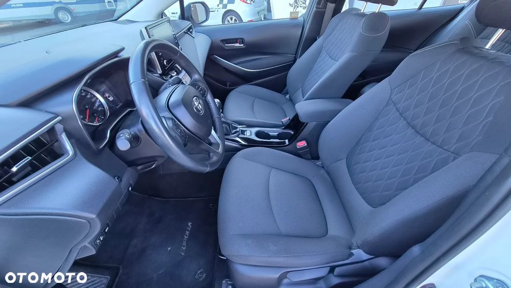Toyota Corolla 1.5 Comfort - 10