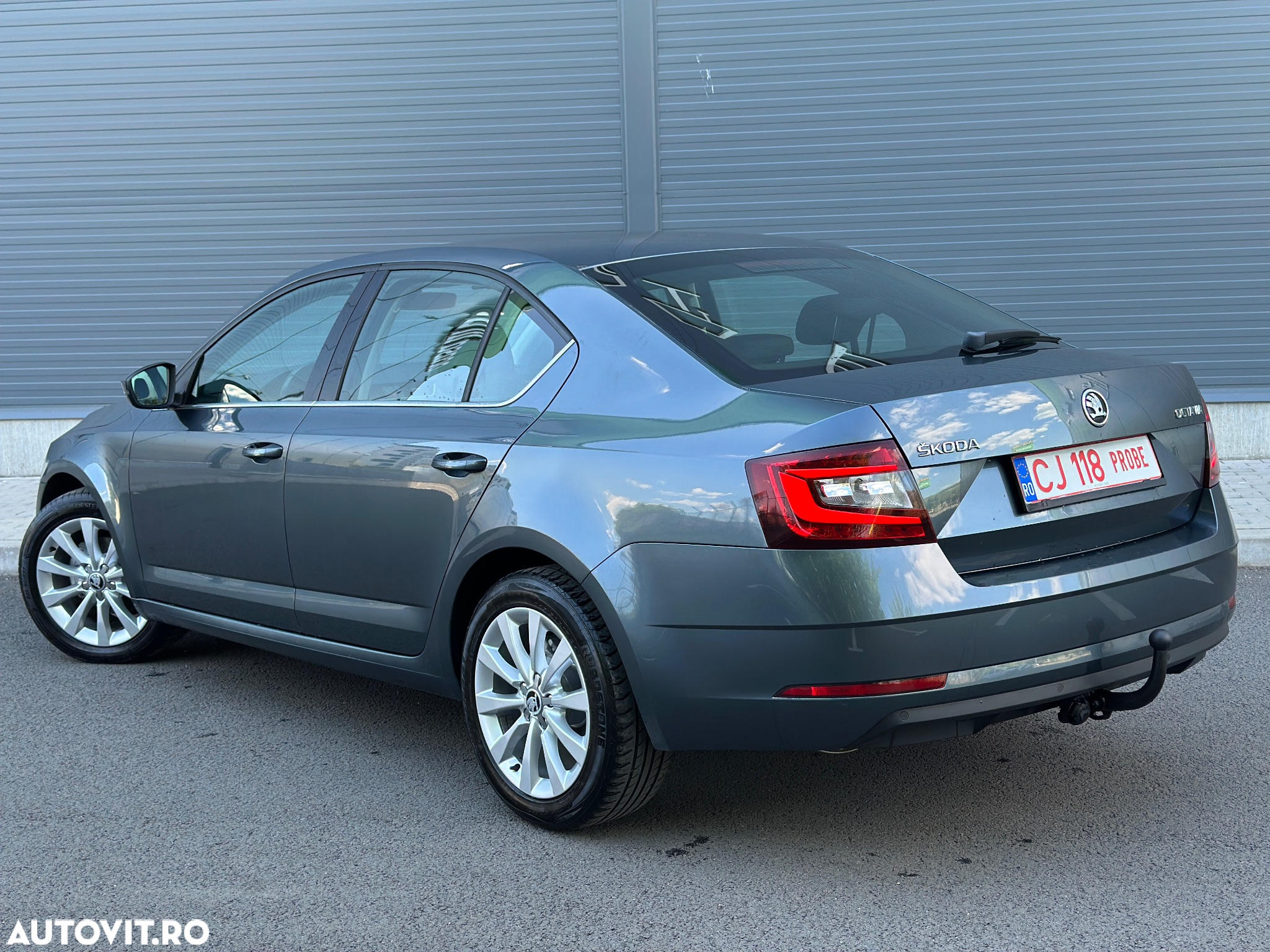 Skoda Octavia 2.0 TDI DSG Style - 5