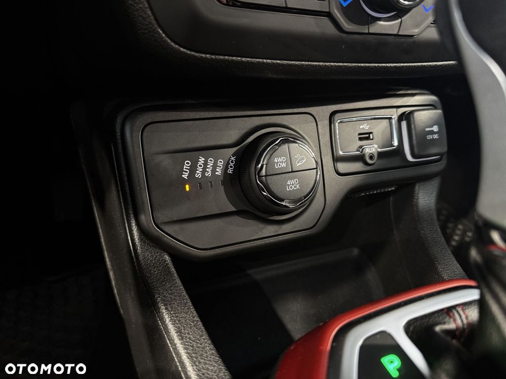 Jeep Renegade - 25