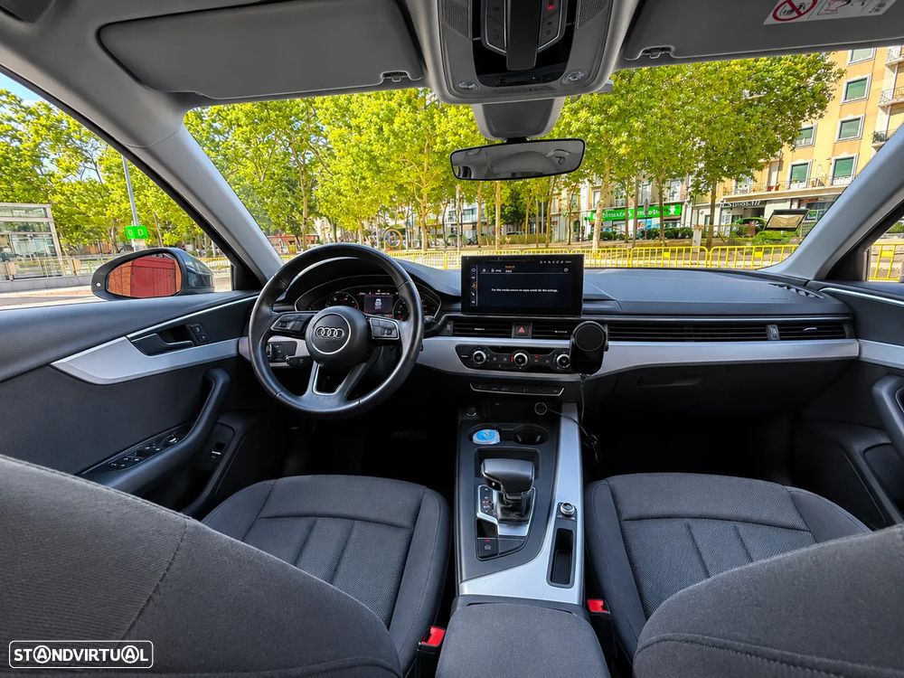 Audi A4 Avant - 11