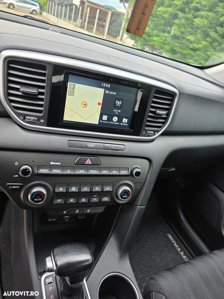 Kia Sportage 1.6 DSL MHEV 7DCT HP 4x2 Style - 31