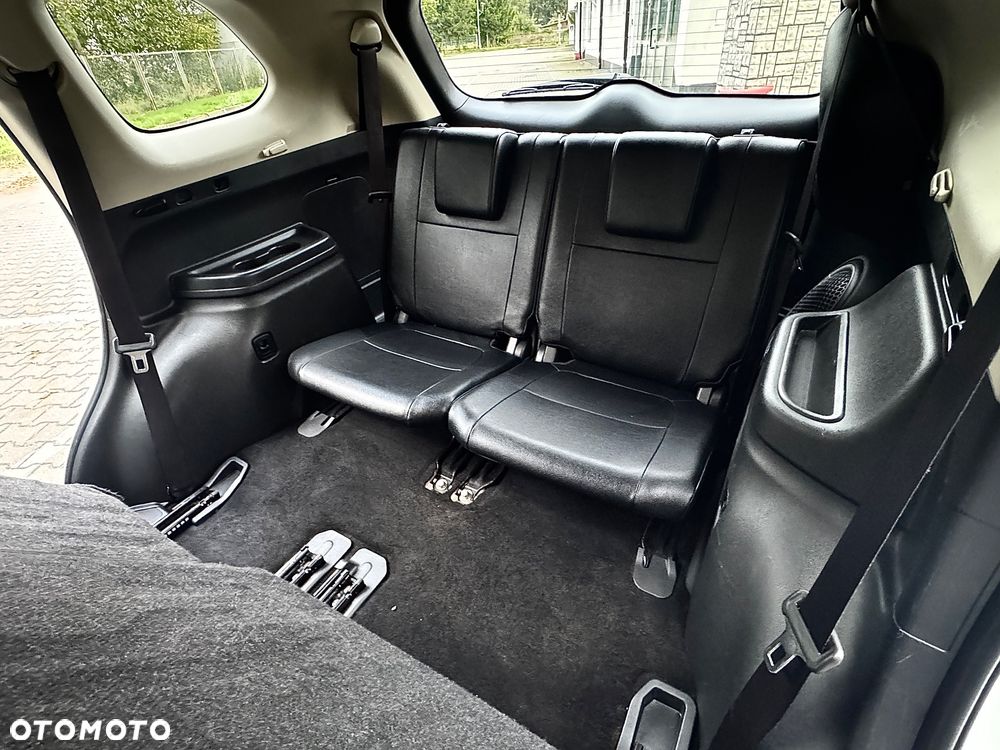 Mitsubishi Outlander 2.2 DI-D 4WD Automatik Top - 24