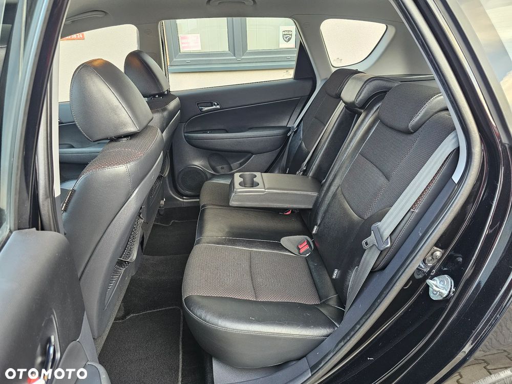 Hyundai i30 i30cw 1.4 Edition 20 - 12