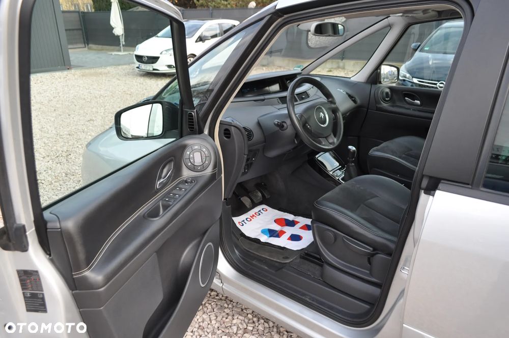 Renault Espace 2.0 dCi Privilege - 12