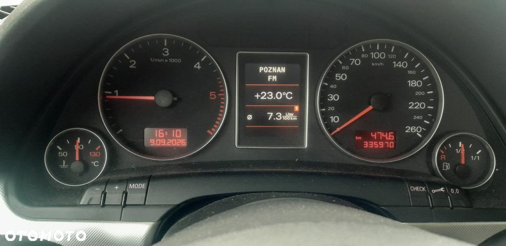 Audi A4 Avant 2.0 TDI Quattro - 15