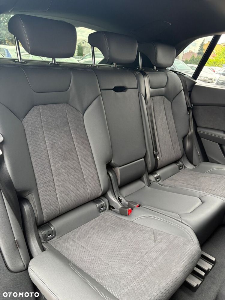 Audi SQ8 - 15