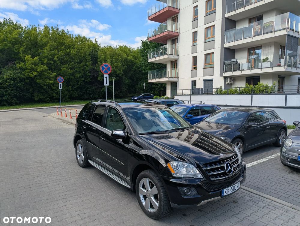 Mercedes-Benz ML - 1