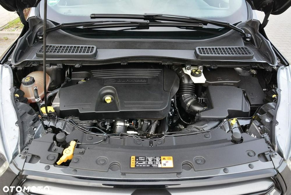 Ford Kuga 2.0 TDCi 4x4 ST-Line - 33