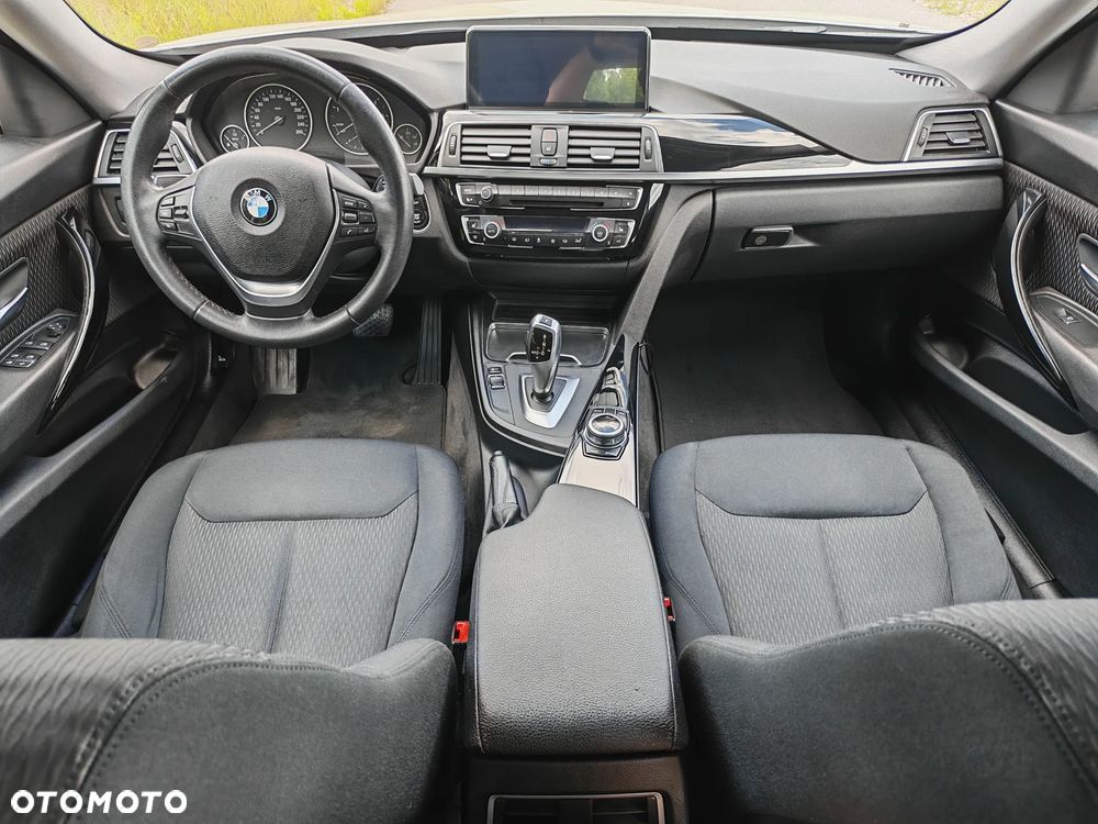 BMW 3GT 320d Advantage - 32