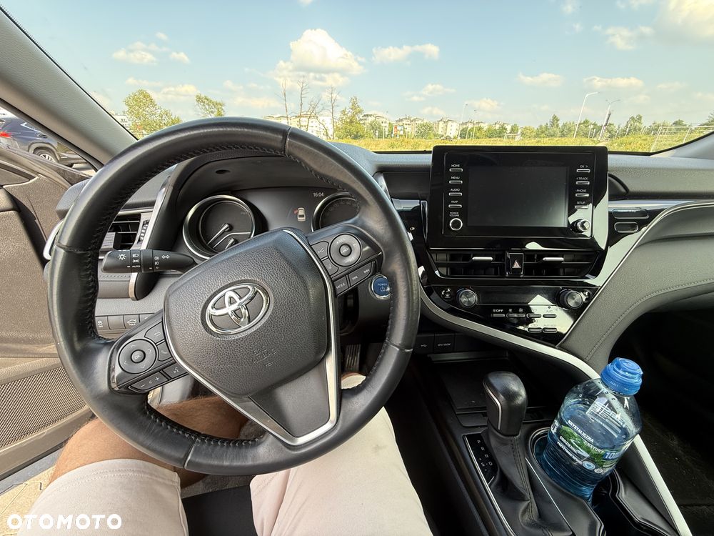Toyota Camry 2.5 Hybrid Comfort CVT - 9