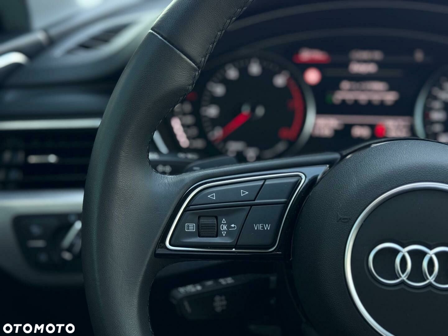 Audi A4 - 18
