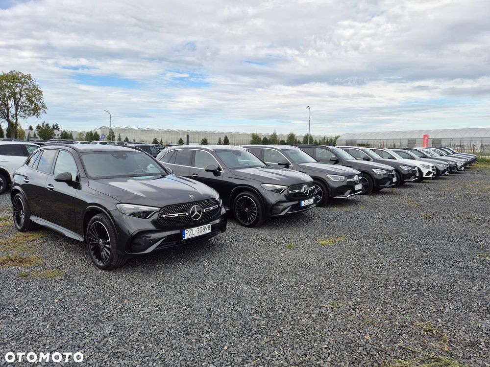 Mercedes-Benz GLC 300 de 4Matic 9G-TRONIC AMG Line Plus - 22
