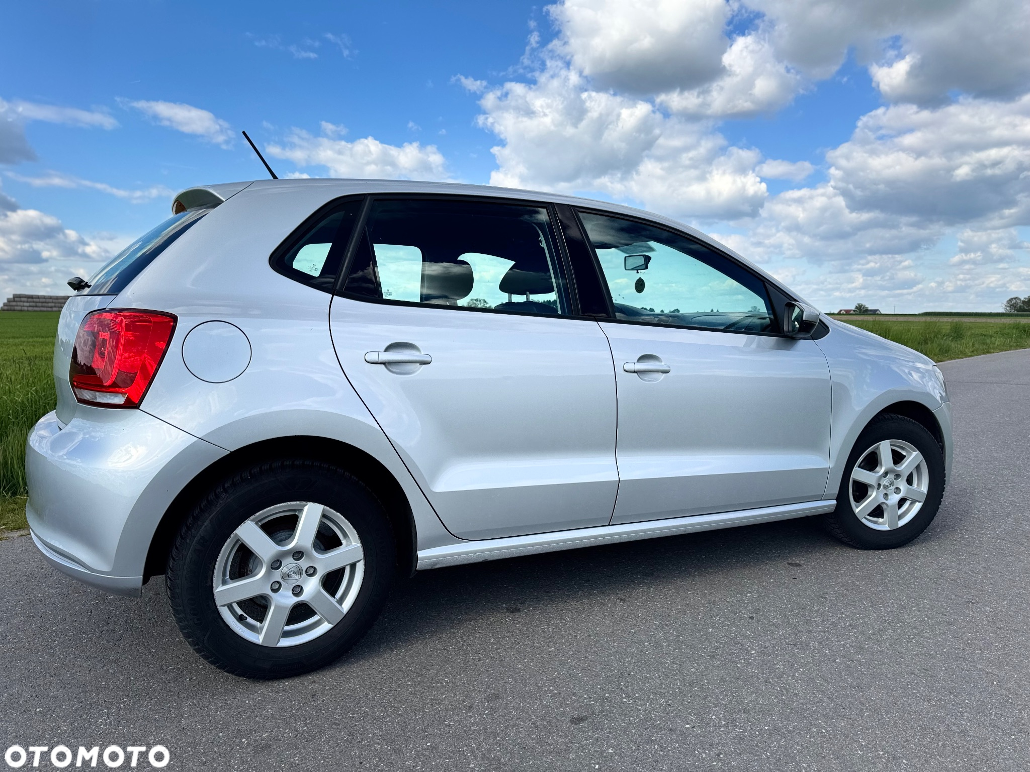 Volkswagen Polo 1.2 12V Comfortline - 19