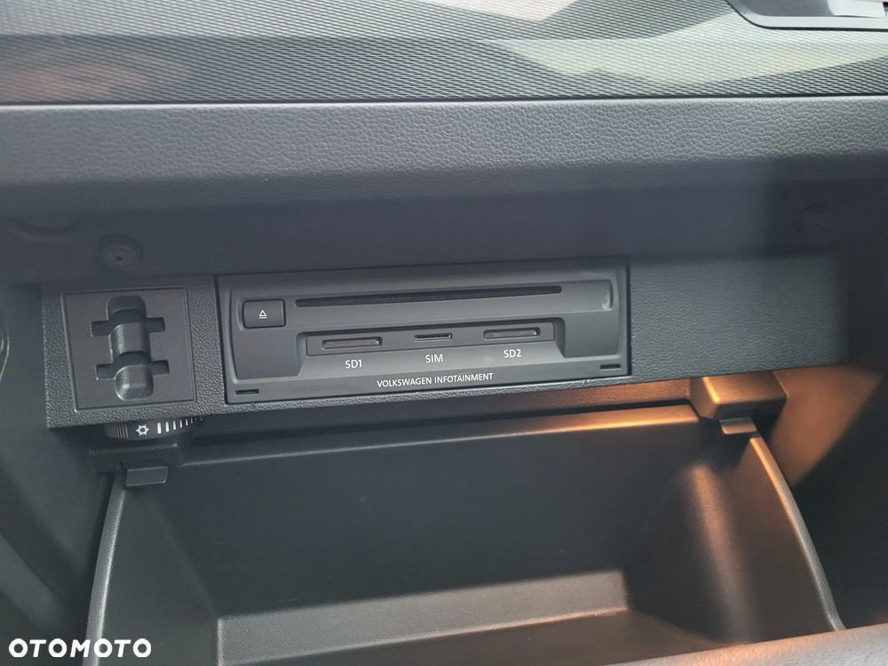 Volkswagen Tiguan 2.0 TDI SCR 4Motion (BlueMotion Techn.) DSG Highline - 19