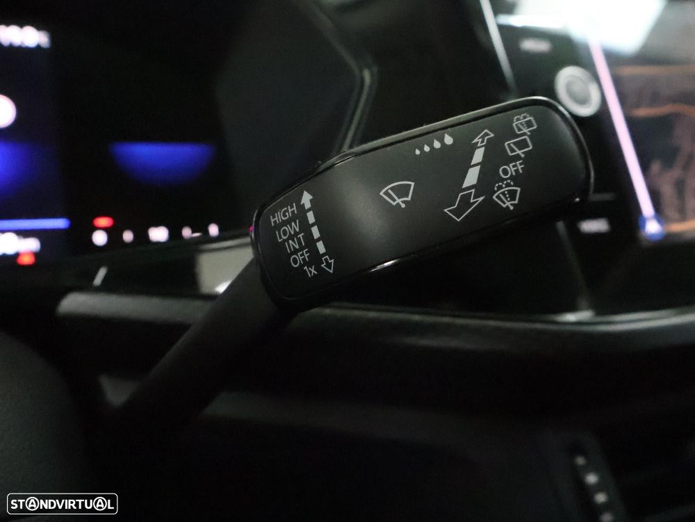 VW T-Roc 1.0 TSI Life - 18