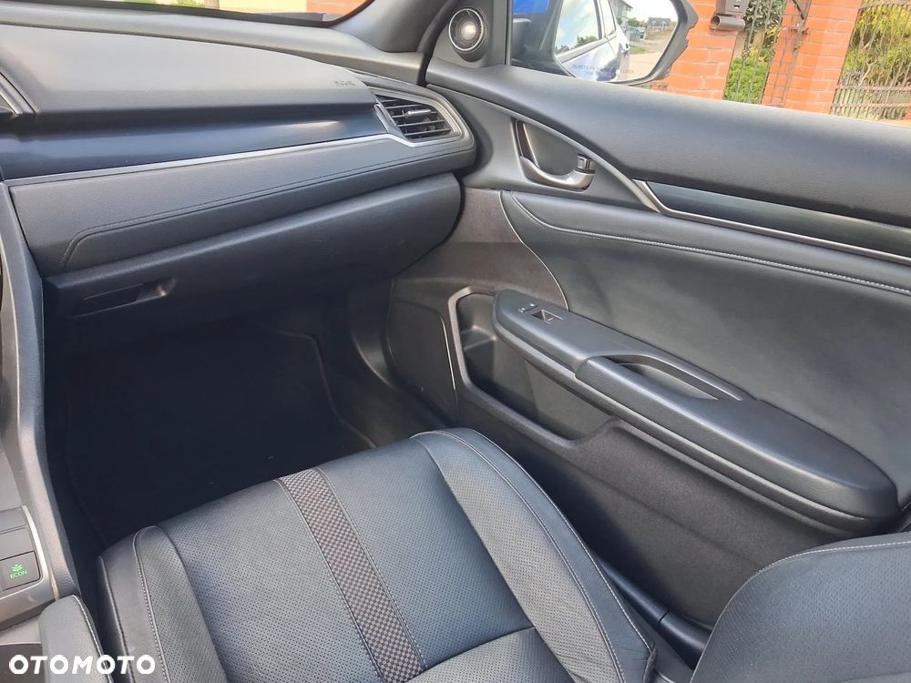Honda Civic 1.5 T Sport Plus - 16