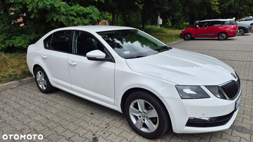 Skoda Octavia 1.6 TDI SCR Style - 3