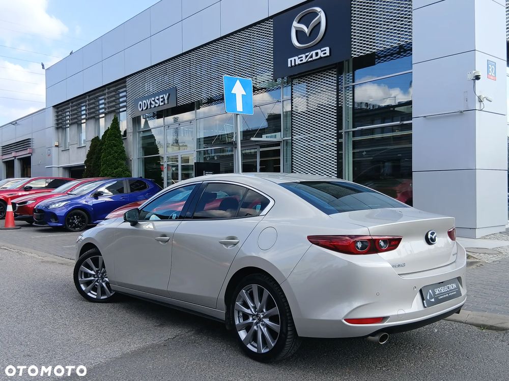 Mazda 3 - 5