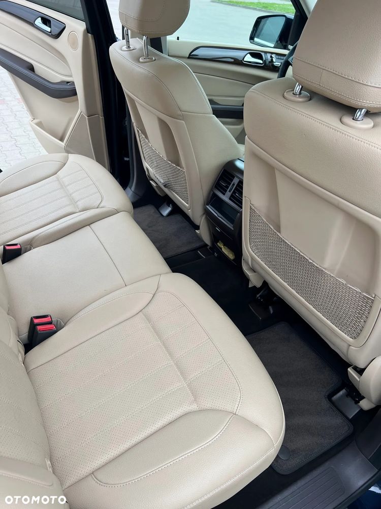 Mercedes-Benz GLE - 14