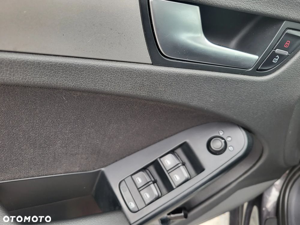Audi A4 Avant 2.0 TDI DPF Ambition - 11