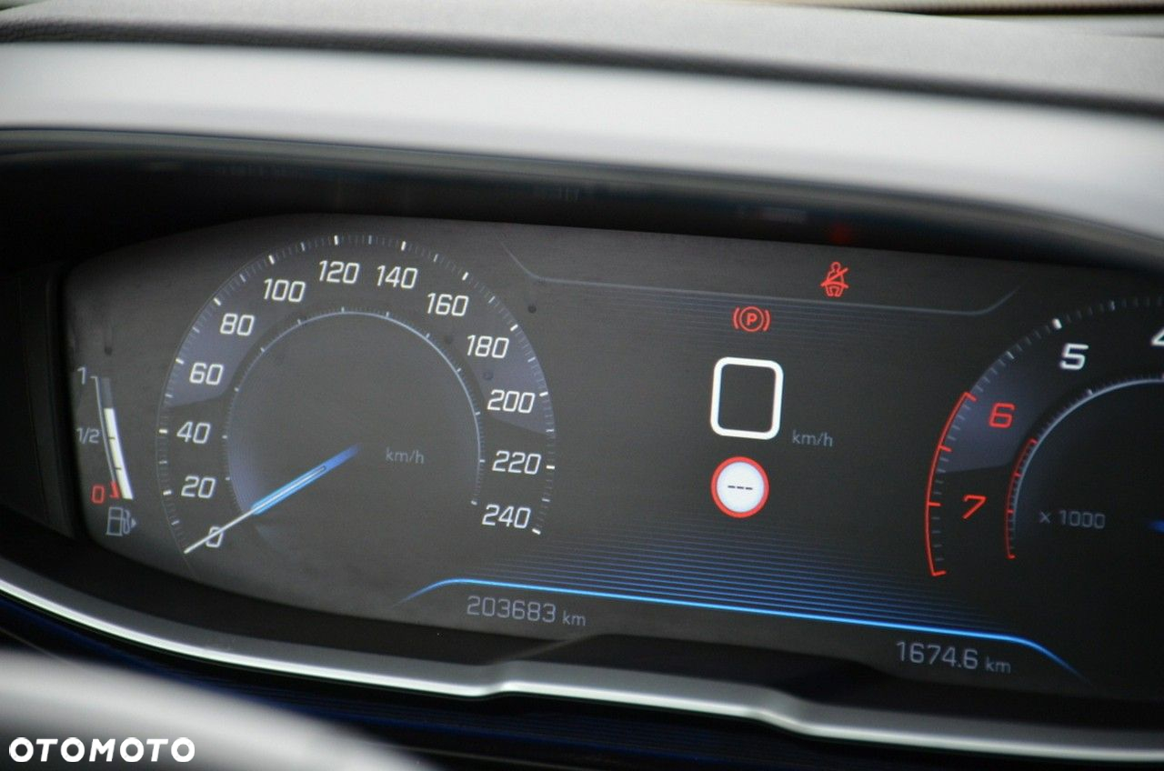 Peugeot 5008 - 37