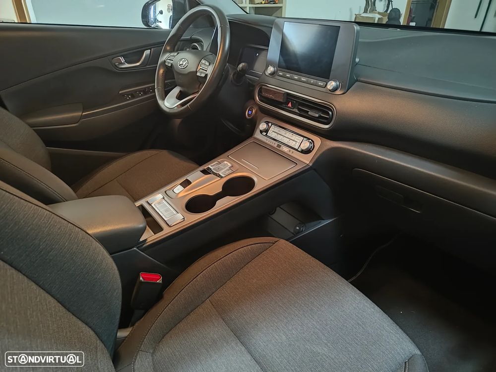 Hyundai Kauai - 13