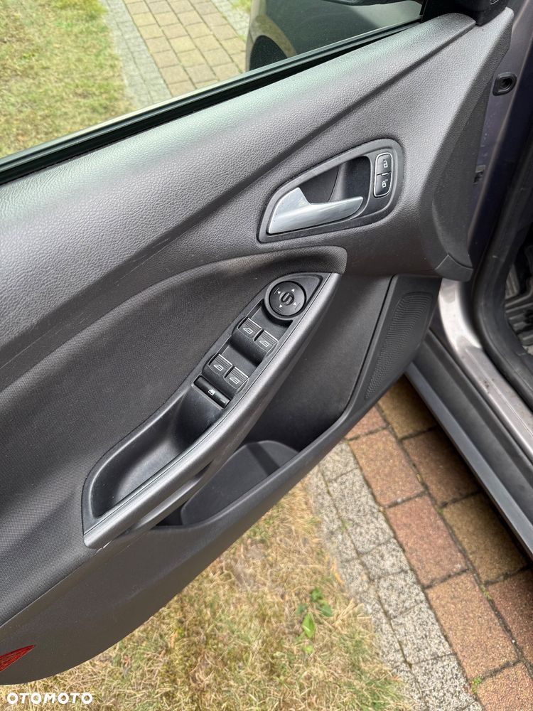 Ford Focus - 5