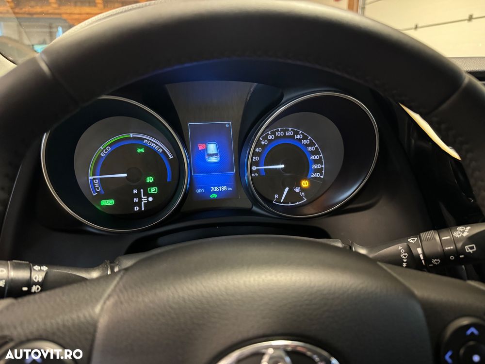 Toyota Auris 1.8 VVT-i Hybrid Automatik Design Edition - 15