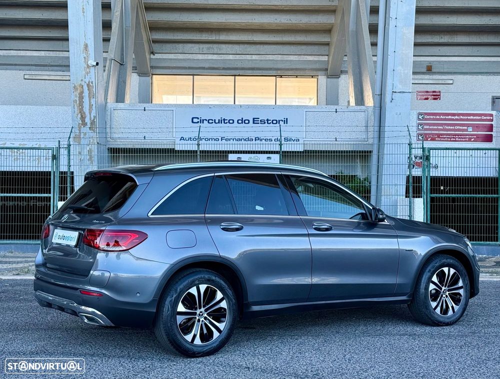 Mercedes-Benz GLC 300 e 4Matic - 6