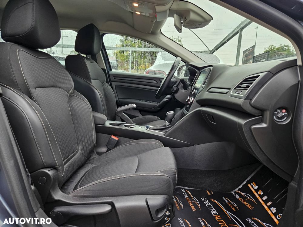 Renault Megane Blue dCi 116 EDC Zen - 12